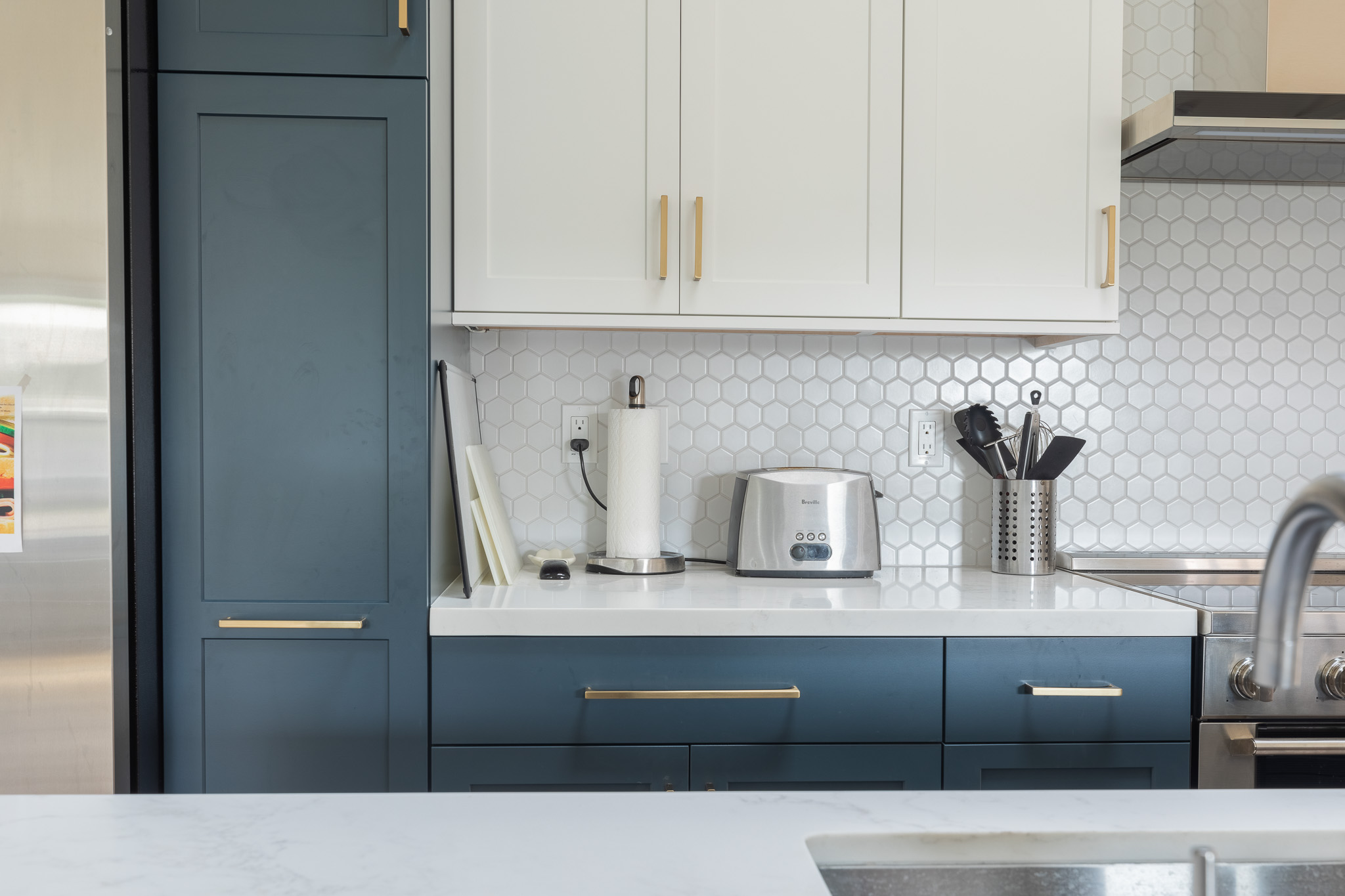 Refaced kitchen cabinetry in a Hawaii remodel